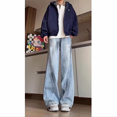 浅蓝色