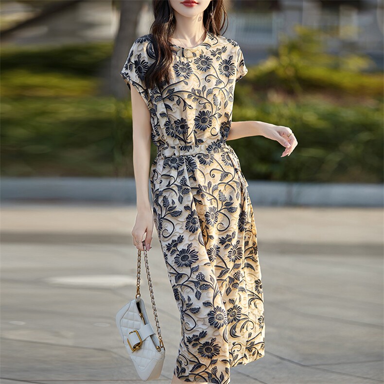 新中式女装万花筒印花系带收腰连衣裙2025夏季R旗袍领短袖款长裙,女装连衣裙,佳绒高端店