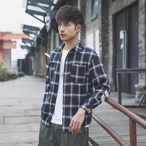 2021春季外景日系大码男休闲格子宽松纽扣翻领衬衫C503-P45图片