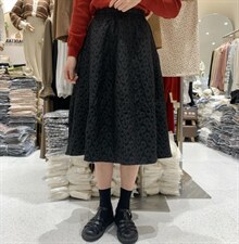 现货时尚百搭半裙，女装半身裙，麦筱萌