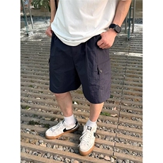 蓝色