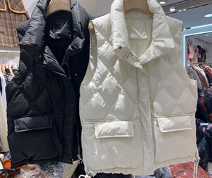 羽绒马甲,女装马甲,卡薇尔