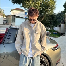灰色