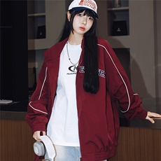红色