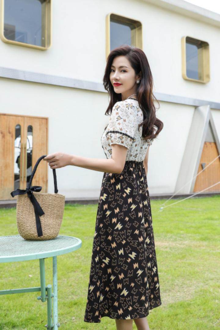 现货供应：仿面料连衣裙，女装连衣裙，拉思维加丝