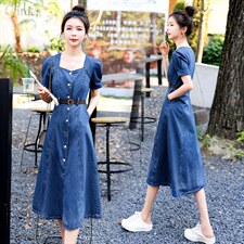 欧洲站方领牛仔连衣裙女2026年夏季修身显瘦高端气质复古A字长裙，女装连衣裙，印象茜