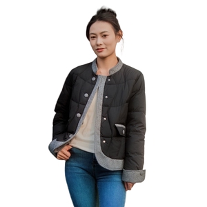 2025新款小香风外套立领拼色羽绒服图片