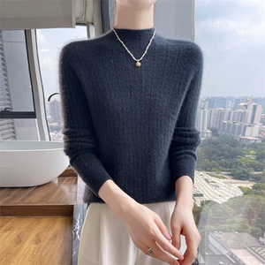 圆领镂空钩花100%纯羊毛衫女扭花针织长袖毛衣宽松羊绒衫打底上衣图片