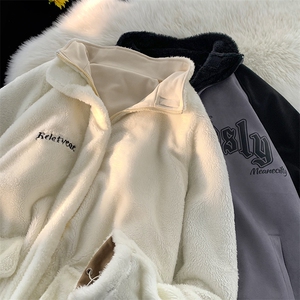 B225-W8630-P126-X158---聚酯纤维-麂皮绒双面穿加厚棉服图片