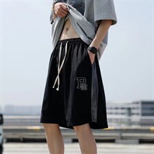 黑色