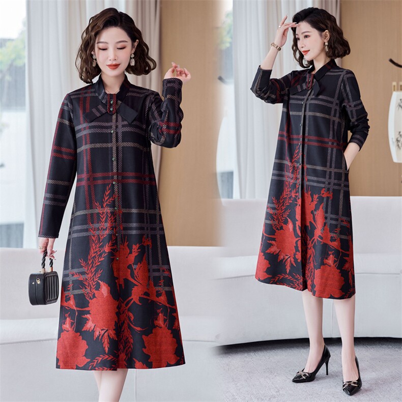 现货2024秋季女装新款定位花复古民族风年轻优雅妈妈连衣裙，女装连衣裙，缘衣格