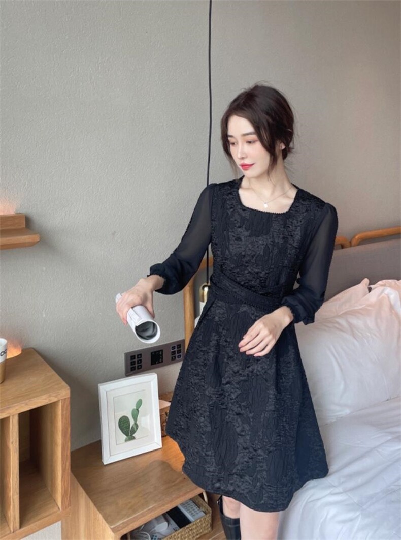 显瘦大气连衣裙，女装连衣裙，布萱