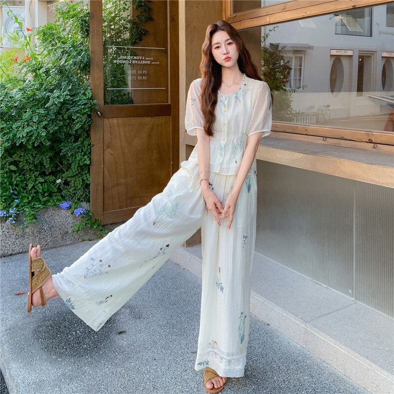韩版高级感绣花上衣女高腰半身裙2025夏季新款小个子减龄时尚套装图片