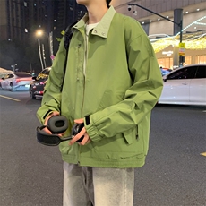 豆绿色