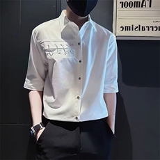 白色