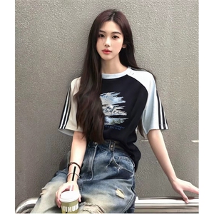 抖音得物品质二开240克宽松纯棉美式潮牌插肩三杠织带短袖T恤图片