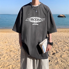 深灰色