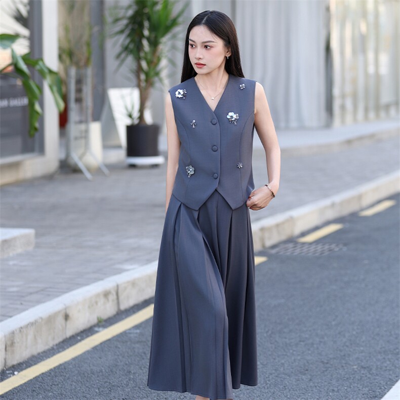 高品质套装高端优雅马甲半身裙两件套女2025夏装时尚钉珠气质套装,女装套装/套裙,2C091