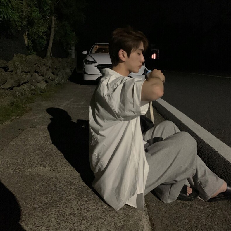 2025新款潮流纯色中袖衬衣夏季上衣韩版五分短袖衬衫男908P45,男装衬衫,星座710
