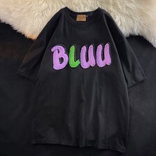 黑色