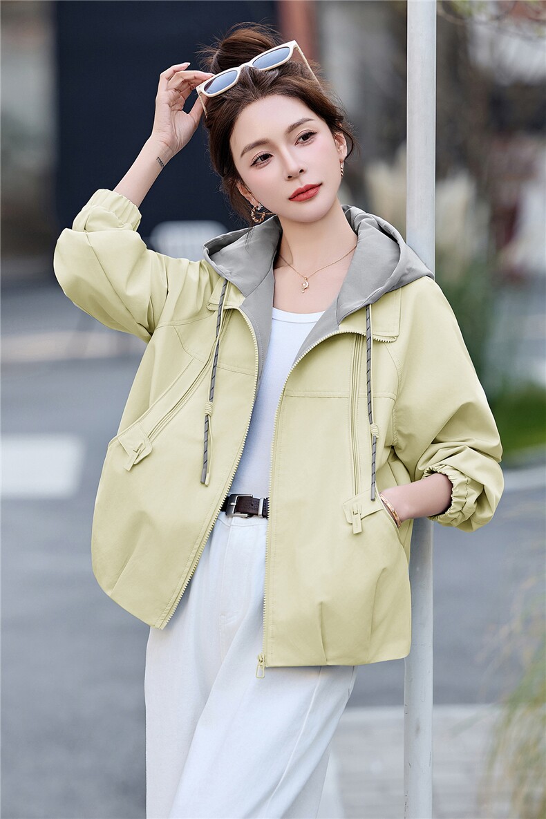 短款风衣外套女2026春季新款拼色连帽拉链夹克小个子休闲户外上衣,女装短外套,恋慕依尚