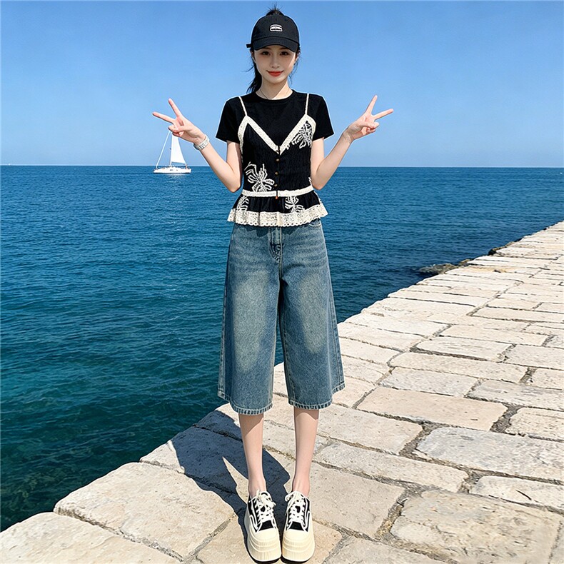 高级感时尚休闲套装夏圆领刺绣蕾丝拼接假两件上衣牛仔中裤两件套图片