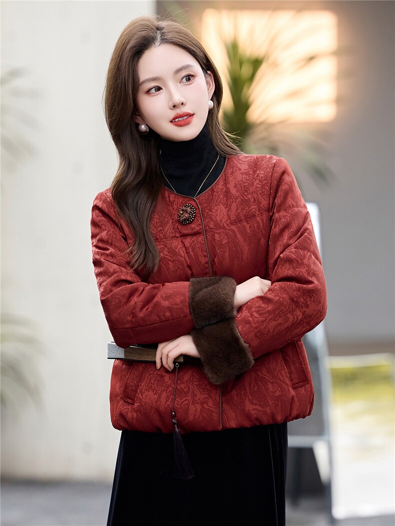 时尚立领棉服女2025冬季新款新中式宽松洋气短款棉衣外套,女装棉衣/棉服,伊航服饰