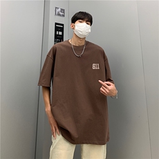 咖啡色