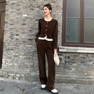 《现货新品》拼接花边宽松显瘦舒适两件套运动休闲套装图片