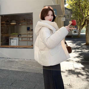 现货新款东大门加厚保暖羽绒服百搭连帽面包服女装外套女图片