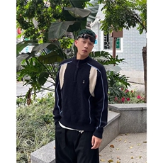 藏青色