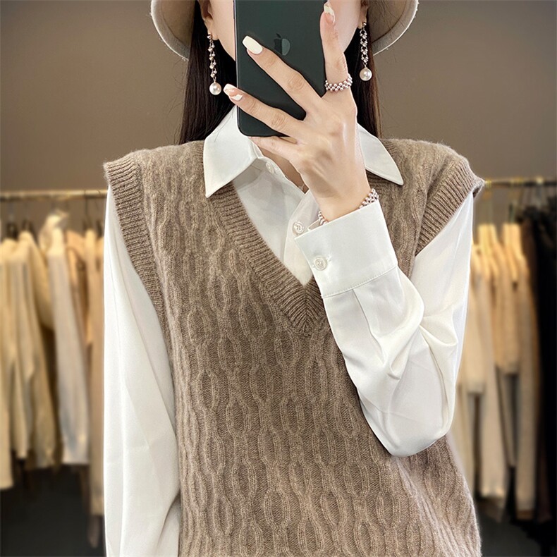 V领毛衣时尚保暖宽松打底衫针织衫休闲毛衣,女装马甲,德晨羊绒
