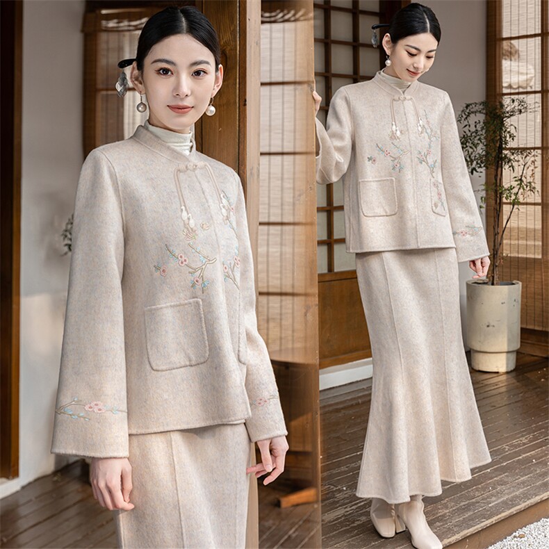 新中式国风改良旗袍套装裙女秋冬新款复古刺绣毛呢外套两件套，女装套装/套裙，芷墨服饰