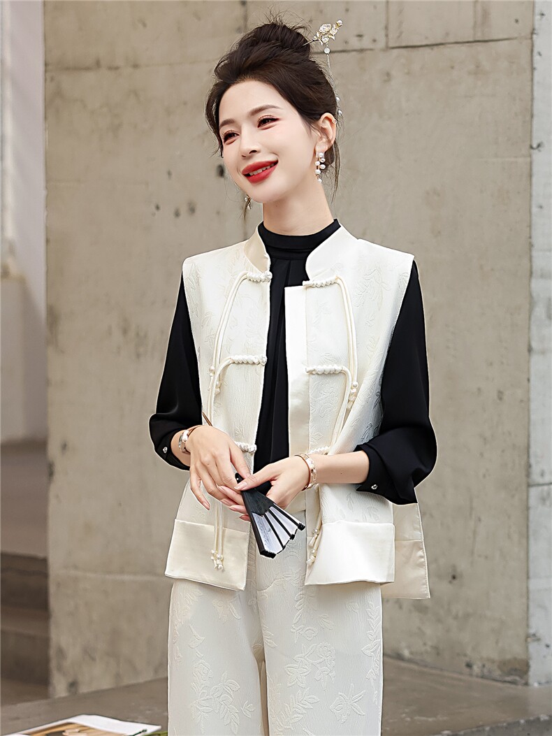 现货新款春秋装复古绣花连衣裙女装礼服气质新中式马甲，女装马甲，韩美纤衣