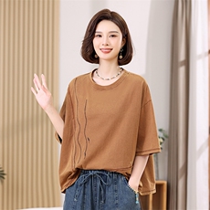 精疏棉妈妈t恤短袖绣花短袖2025新款夏宽松中老年女士50多岁上衣，女装T恤，叶笙衣