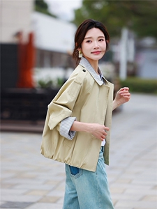时尚条纹拼接假两件短外套女春季新款设计感减龄夹克风衣上衣图片