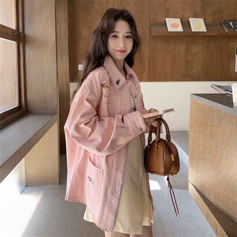 粉色小个子设计感甜酷重工涂鸦刺绣巴恩风牛仔外套女春季新款夹克,女装短外套,2C332
