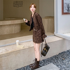 时尚豹纹长袖连衣裙秋季新款显瘦气质女装套装，女装套装/套裙，秋水欣儿