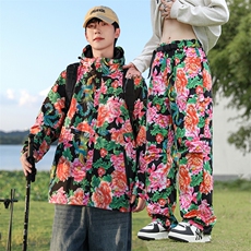 黑色