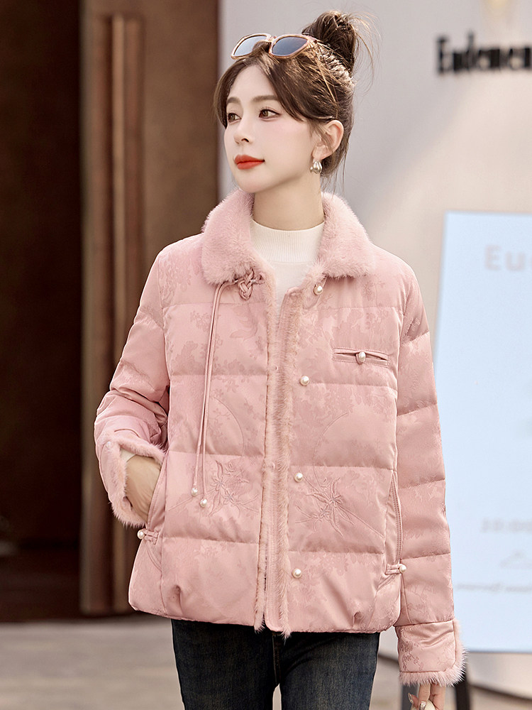 新中式国风羽绒服女2024冬季新款超好看洋气独特别致短款粉色外套,女装羽绒服,伊仟回