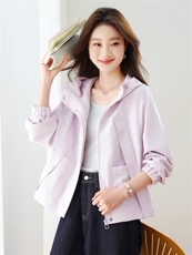 现货！现货！2026春季新款宽松休闲时尚短款外套女，女装短外套，以桐