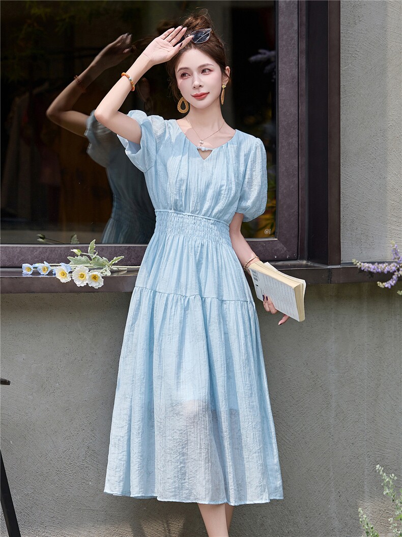 法式蓝色V领高腰A字中长裙子女装2025夏季新款显瘦收腰短袖连衣裙,女装连衣裙,布芭啦