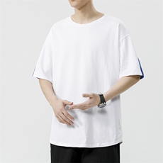 白色