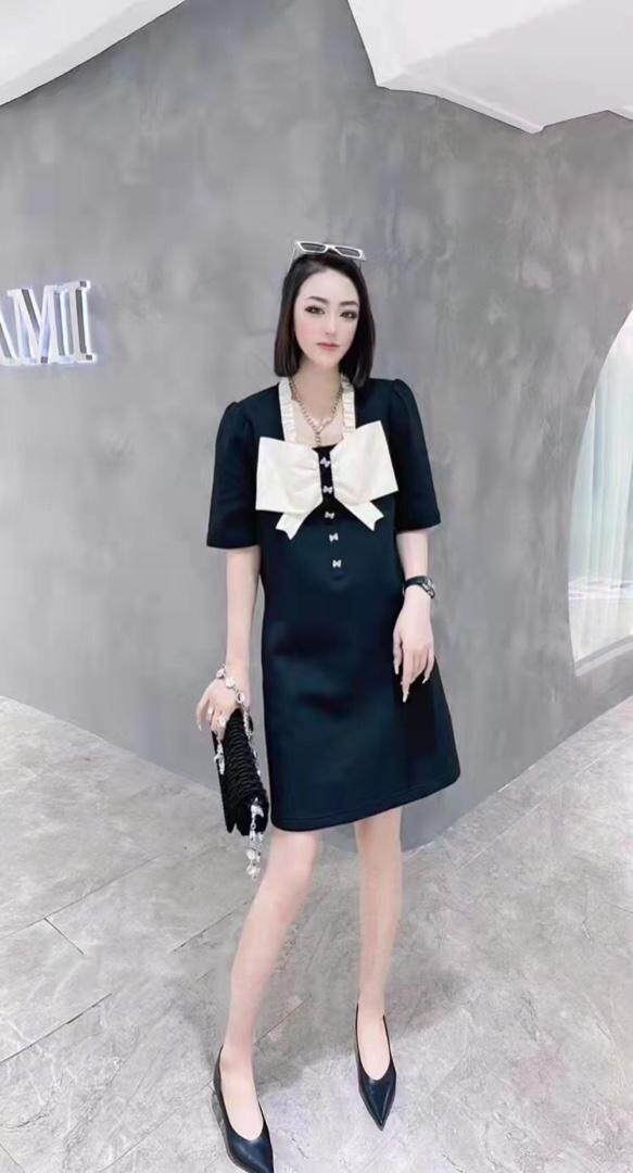 莫妮菲 HZMNF140483