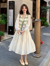 盐系穿搭小香风马甲连衣裙女春秋2025新款漂亮独特吊带裙，女装连衣裙，C位