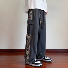 深灰色