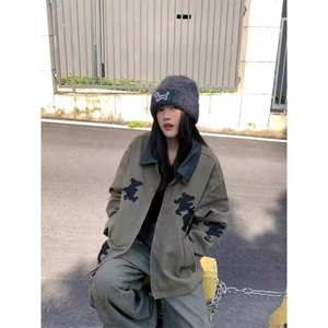 美式复古小熊刺绣夹克男女秋冬新款设计感洋气宽松中性风夹克外套图片