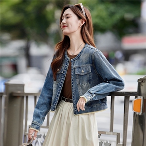 小个子牛仔外套女2025春秋季新款今年流行时尚圆领夹克上衣简约图片