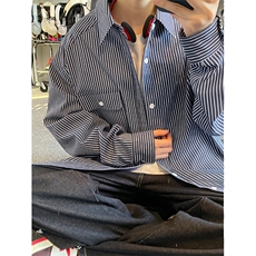 藏青色