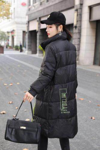 2039款羽绒服，女装羽绒服，依柏璐